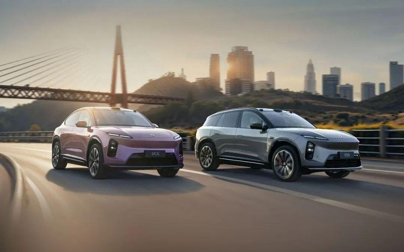  从犹豫到放心，蔚来用户为何越来越离不开智能辅助驾驶；世界模型升级带来真实改变。 汽车科技