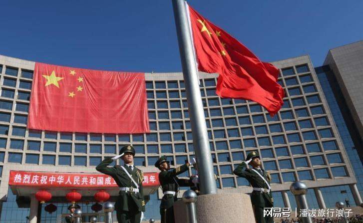  【战略复盘】美国对华遏制为何总被“意外”打断：系统困局与结构性缺陷的深度解析 新闻