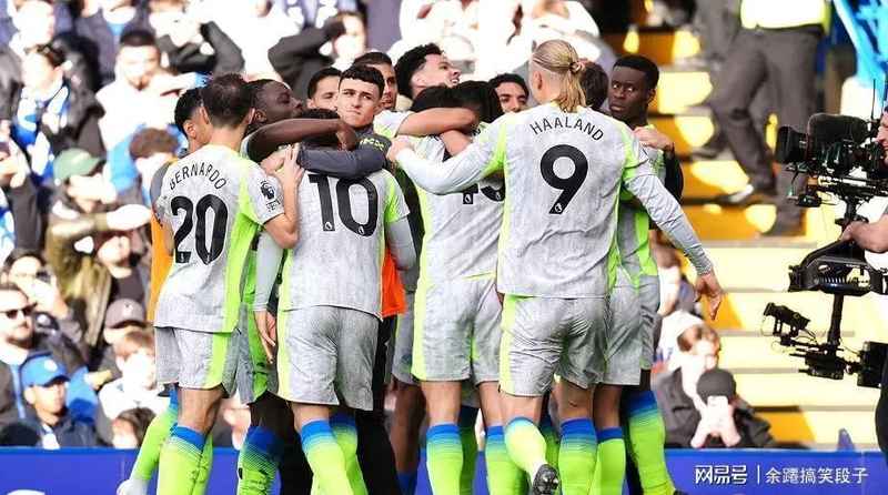  技术解码：多库如何用边路突破肢解切尔西防线——数据复盘曼城3:0的技术密码 体育新闻