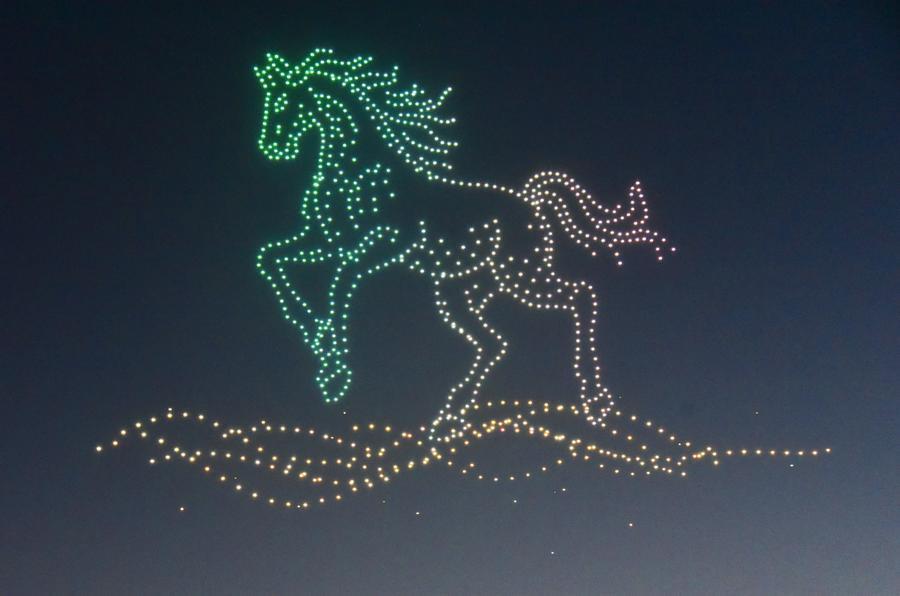  从“打卡式旅游”到“沉浸式消费”：三秦春日经济的数据解码与技术洞察 新闻