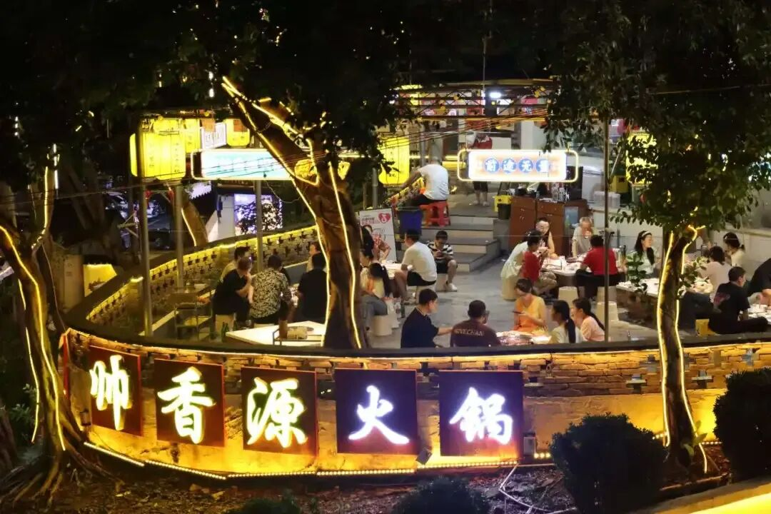  三校合一·标准先行·生态赋能：开州金厨如何重塑烹饪职教新范式 新闻